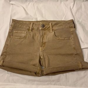 Khaki shorts, American eagle